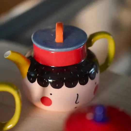 Small-batch ceramic teapot